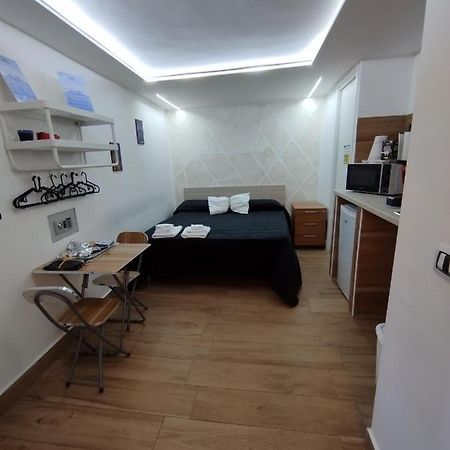 Апартаменти Casa Nina- Camera Ischia Неаполь Екстер'єр фото